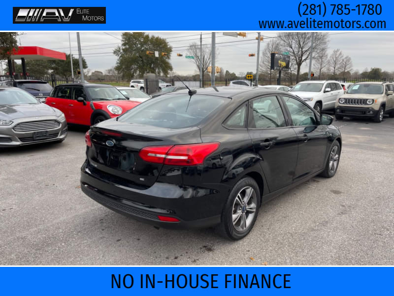 Ford Focus 2018 price $8,900