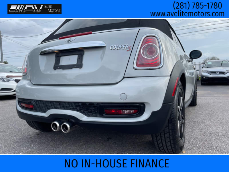 Mini Cooper Convertible 2015 price $11,995