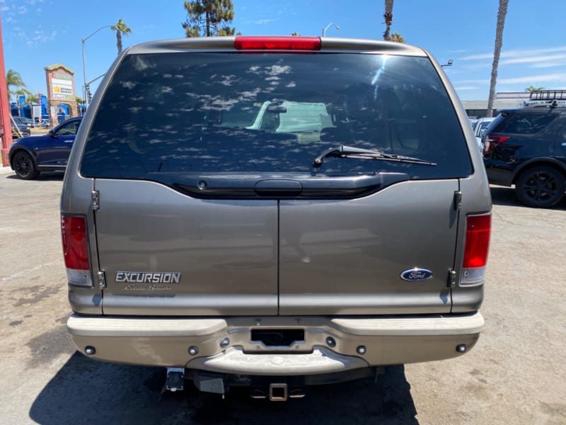 FORD EXCURSION 2005 price $12,988