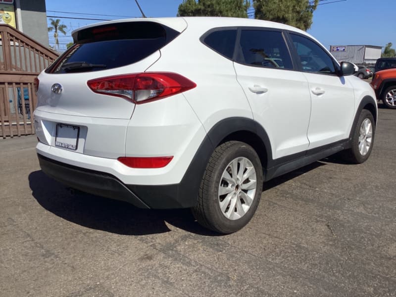 HYUNDAI TUCSON 2018 price $12,988