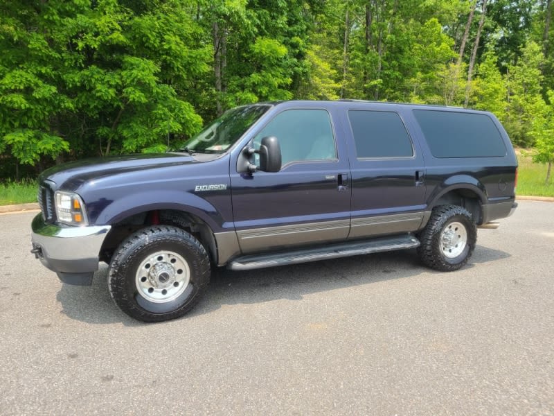 FORD EXCURSION 2001 price $12,000