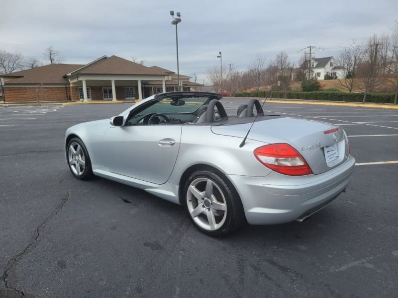 MERCEDES-BENZ SLK 2005 price $7,000