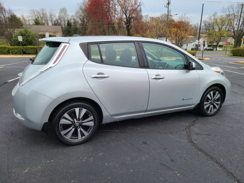 NISSAN LEAF 2016 price $5,500