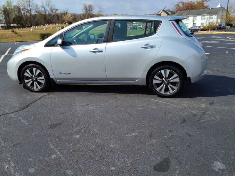 NISSAN LEAF 2016 price $4,800