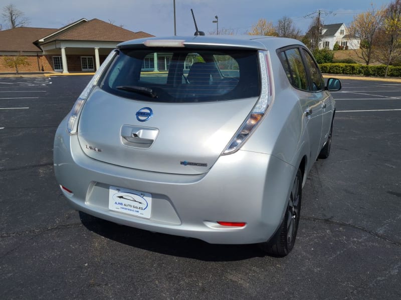 NISSAN LEAF 2016 price $5,500