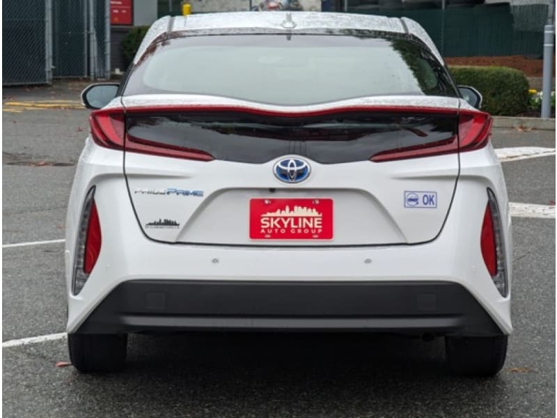 Toyota Prius Prime 2022 price $44,889