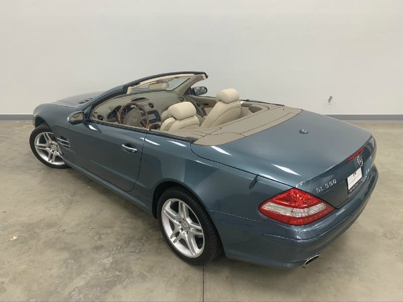 Mercedes-Benz SL-Class 2007 price Sold