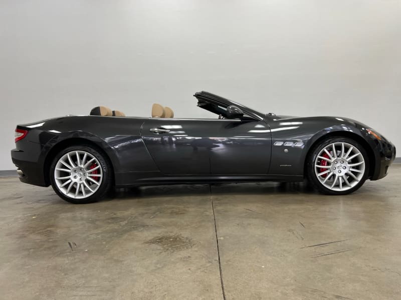 Maserati GranTurismo 2012 price Sold