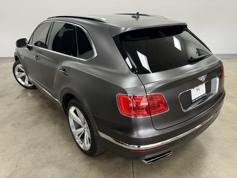 Bentley Bentayga 2017 price Sold