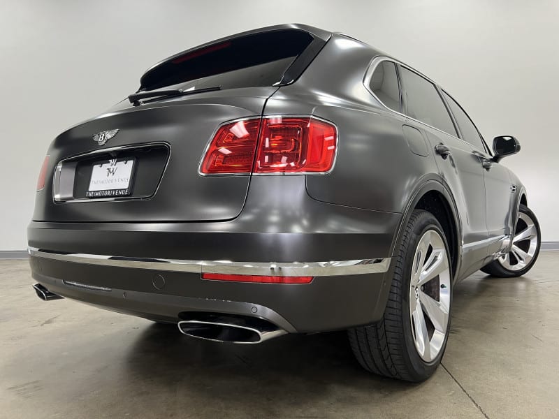 Bentley Bentayga 2017 price Sold