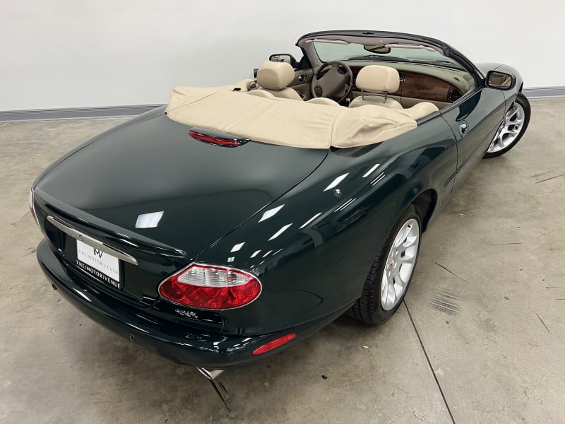 Jaguar XKR 2001 price Sold