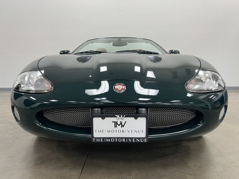 Jaguar XKR 2001 price Sold