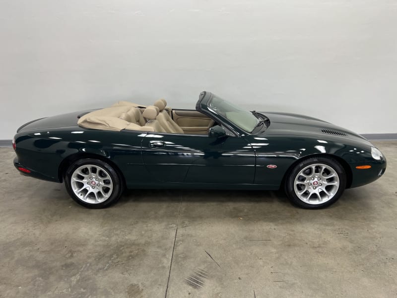 Jaguar XKR 2001 price Sold