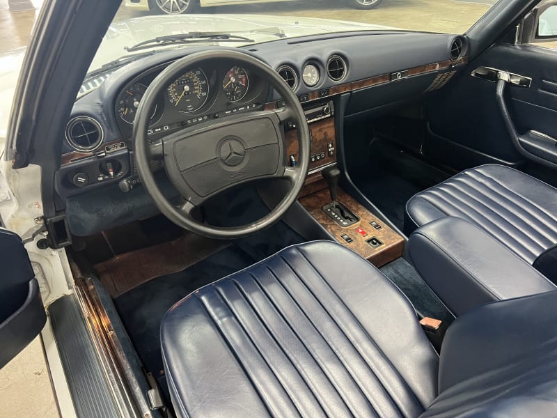 Mercedes-Benz R107 1987 price Sold