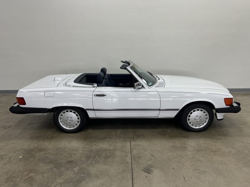 Mercedes-Benz R107 1987 price Sold