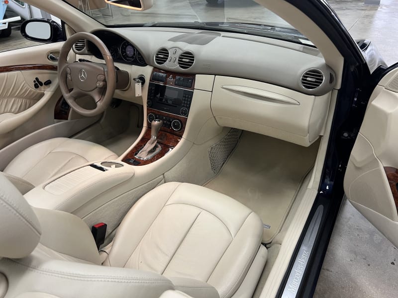 Mercedes-Benz CLK-Class 2008 price Sold