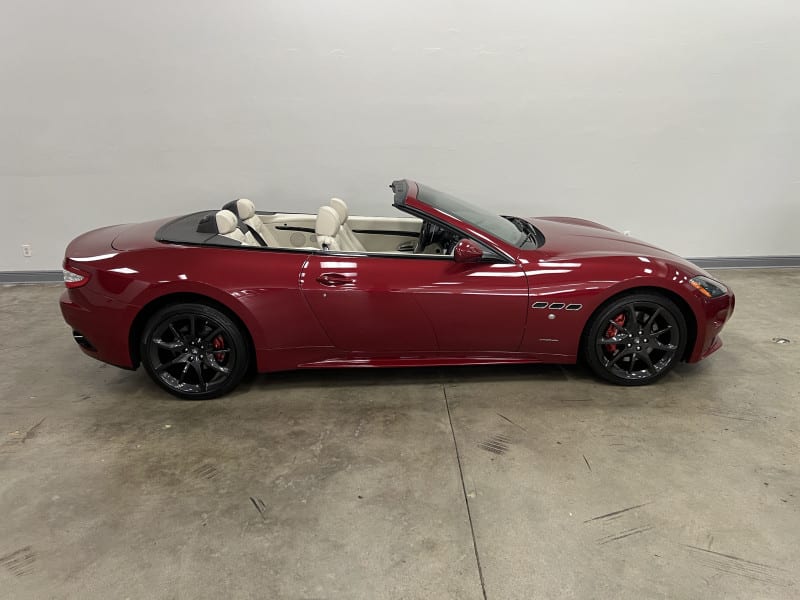 Maserati GranTurismo 2012 price Sold