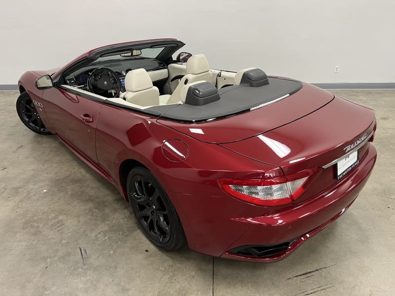 Maserati GranTurismo 2012 price Sold