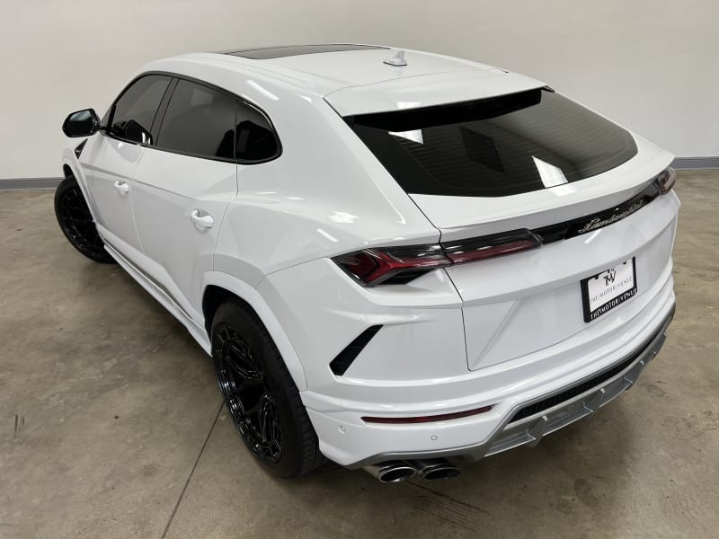 Lamborghini Urus 2019 price Sold