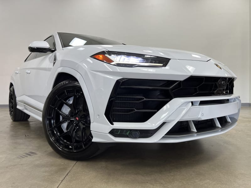 Lamborghini Urus 2019 price Sold