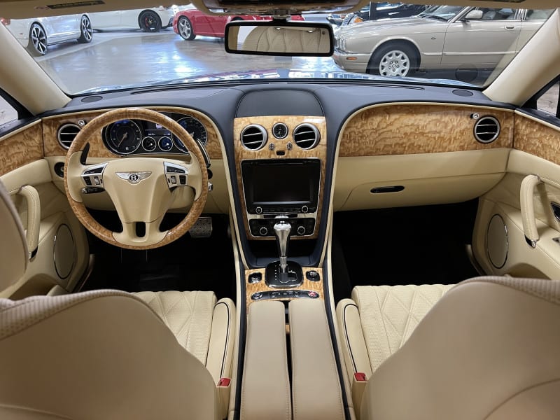 Bentley Flying Spur 2016 price $82,977