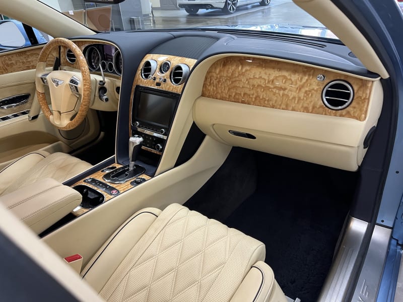 Bentley Flying Spur 2016 price $82,977