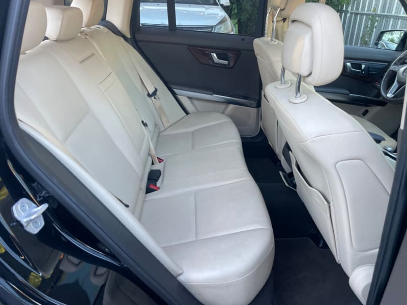 Mercedes-Benz GLK-Class 2013 price $8,800