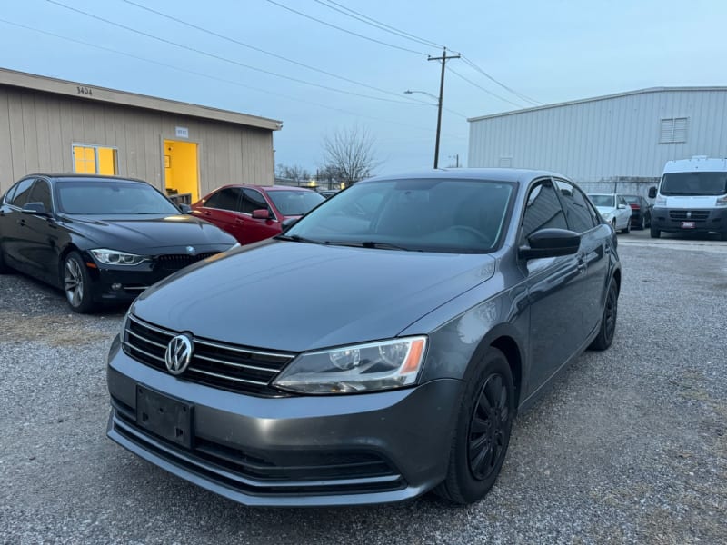 Volkswagen Jetta Sedan 2015 price $6,700