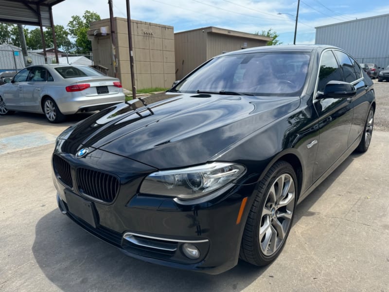 BMW 5-Series 2014 price $9,800