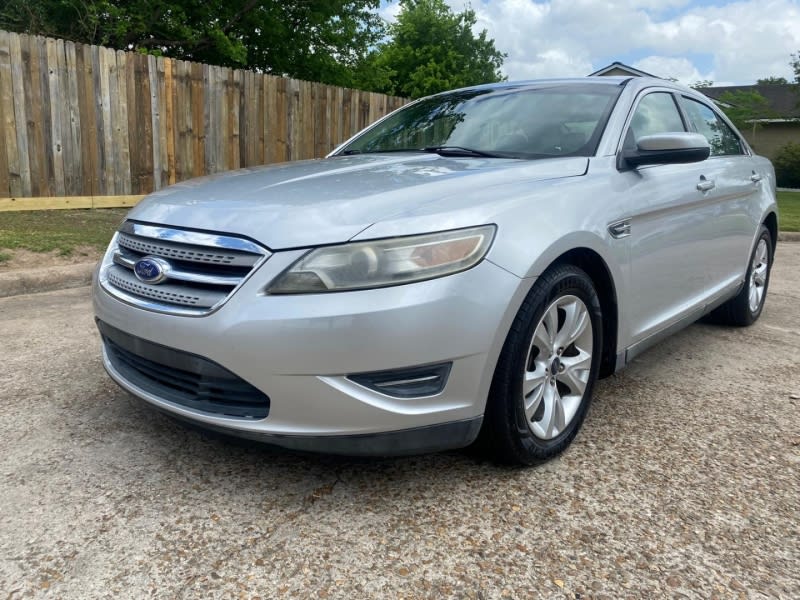 Ford Taurus 2011 price $1,200 Down