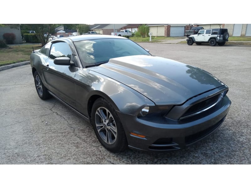 Ford Mustang 2014 price $1,700 Down