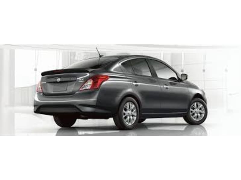 Nissan Versa Sedan 2019 price $2,000