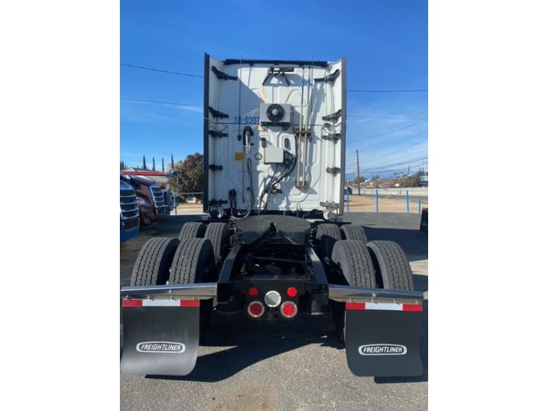 Freightliner CASCADIA 2018 price $36,900