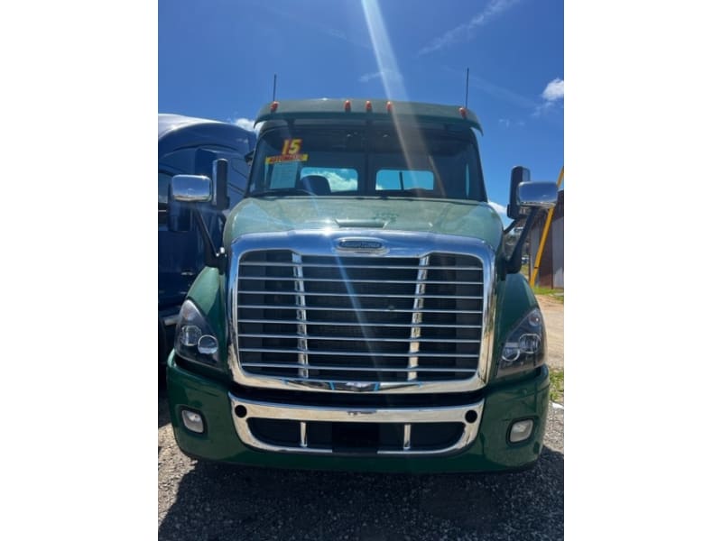 Freightliner CASCADIA 2015 price $25,900