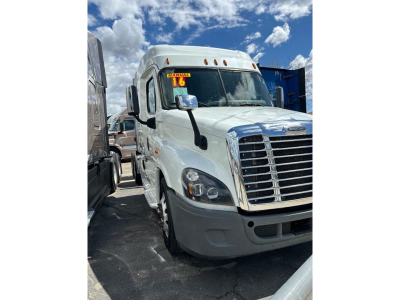 Freightliner Cascadia 2016 price $0