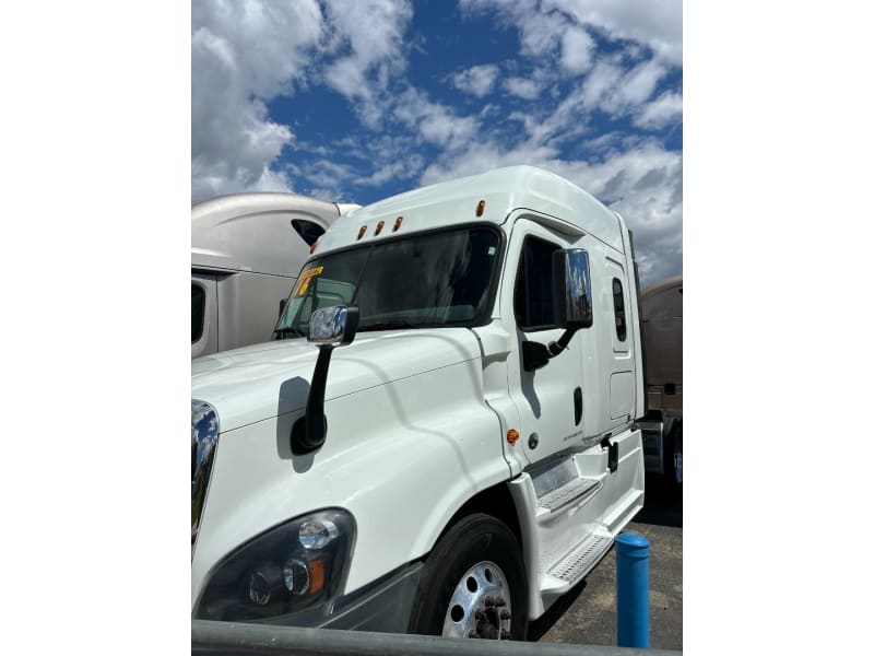 Freightliner Cascadia 2016 price $0