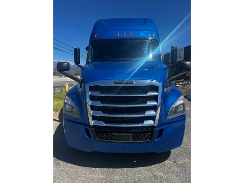 Freightliner Cascadia 2020 price $57,900