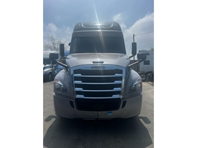 Freightliner Cascadia 2020 price $57,900