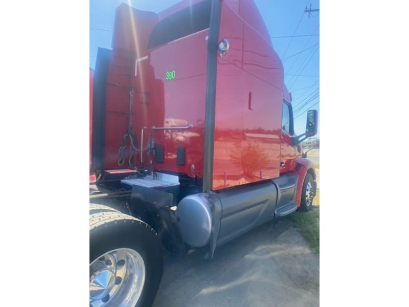 Peterbilt 579 2020 price $59,900