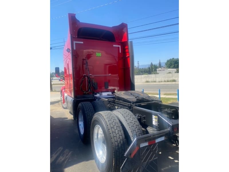 Peterbilt 579 2020 price $59,900