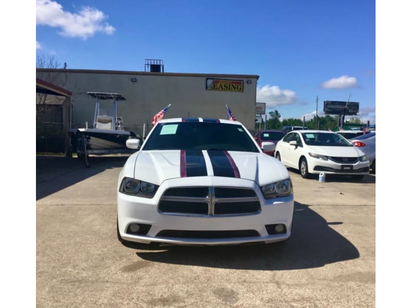 Dodge Charger 2012 price $2,500 Down