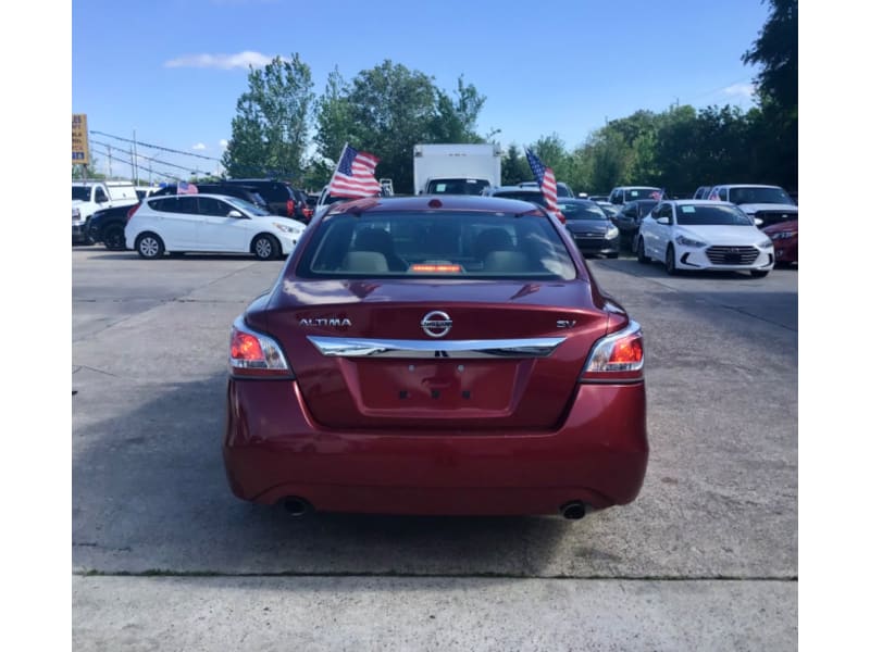 Nissan Altima 2015 price $5,000 Cash