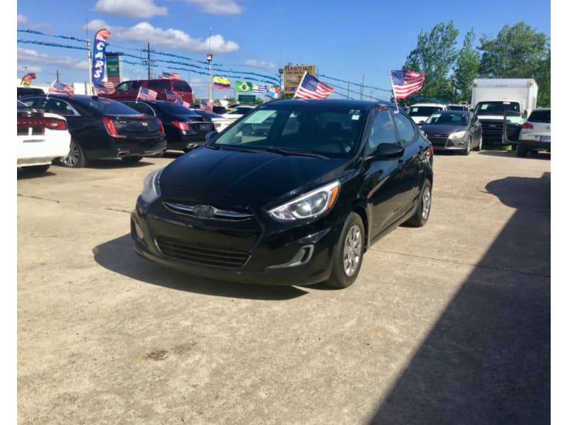 Hyundai Accent 2017 price $6,000 Cash