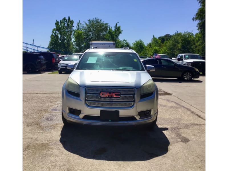 GMC Acadia 2015 price $7,300 Cash