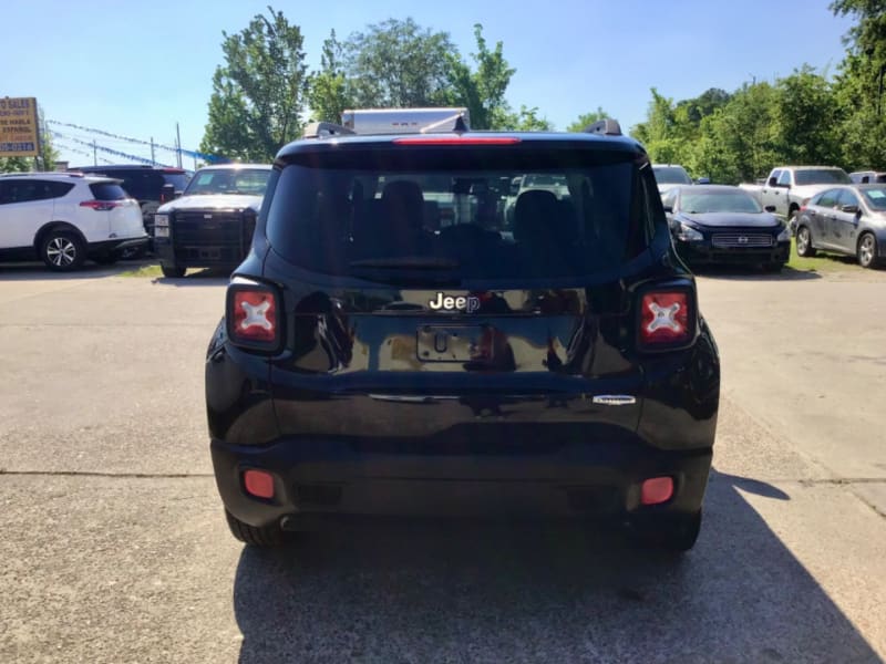 Jeep Renegade 2017 price $2,500 Down