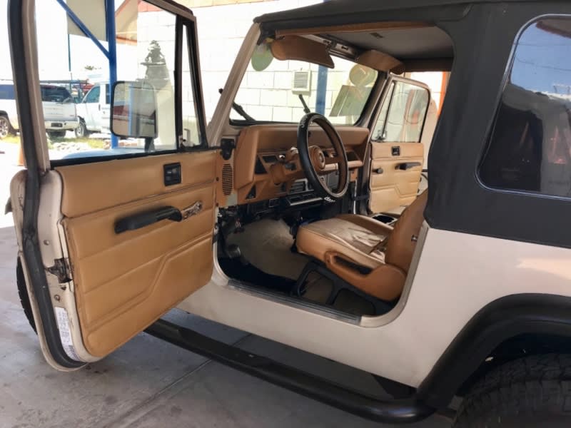 Jeep Wrangler 1995 price $9,950