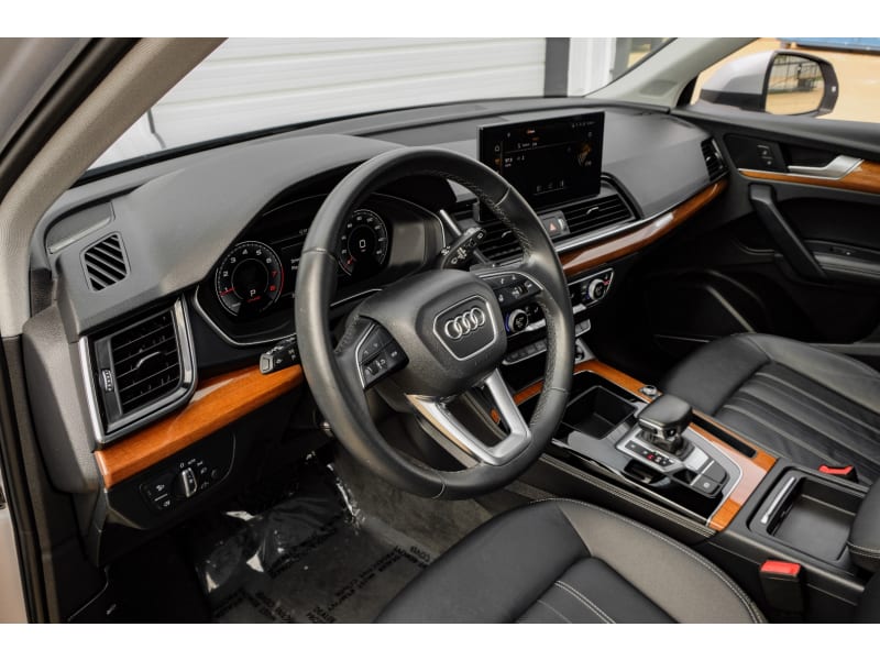 Audi Q5 2022 price $34,995