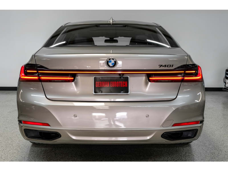 BMW 7-Series 2020 price $34,950