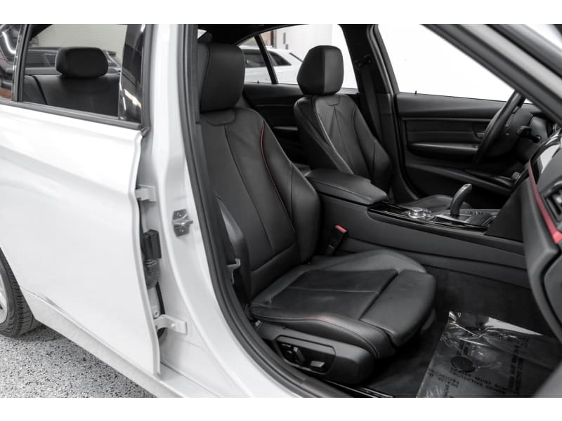 BMW 3-Series 2013 price $13,950