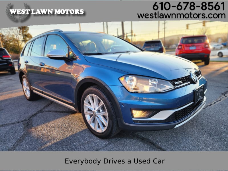 Volkswagen Golf Alltrack 2017 price $18,477